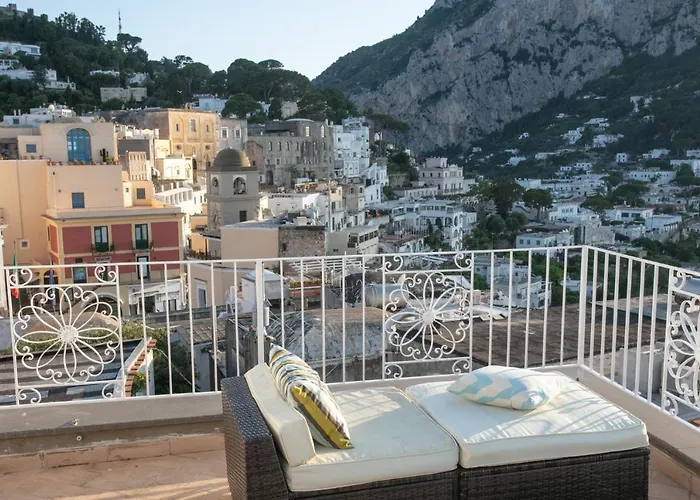 Rooftop Luxury By Caprirooms