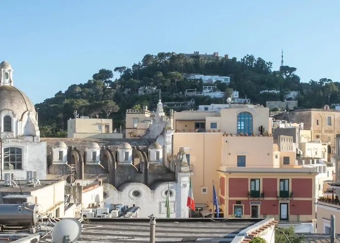 Rooftop Luxury By Caprirooms *