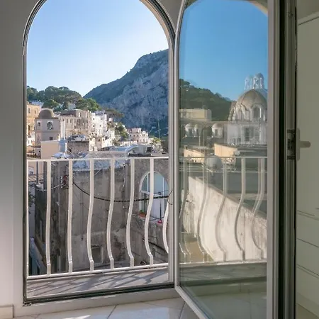 Rooftop Luxury By Caprirooms * Capri