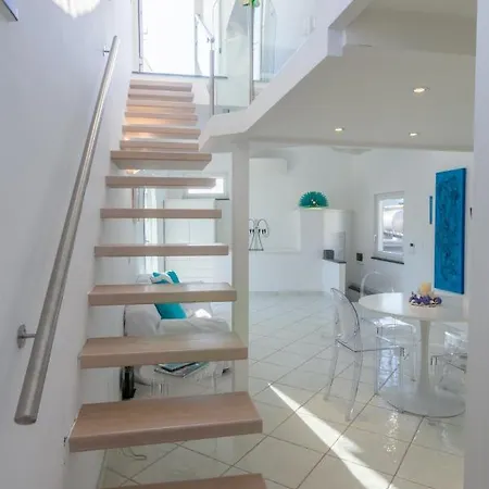 Rooftop Luxury By Caprirooms Apartment