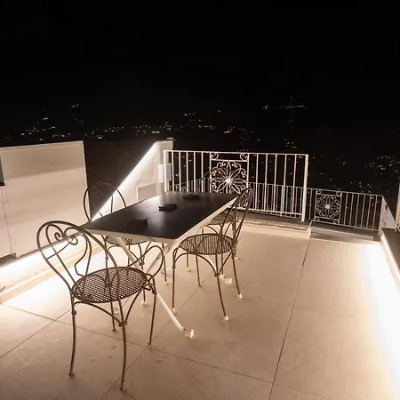 Rooftop Luxury By Caprirooms Capri