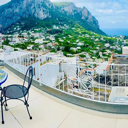 Apartment Rooftop Luxury By Caprirooms *