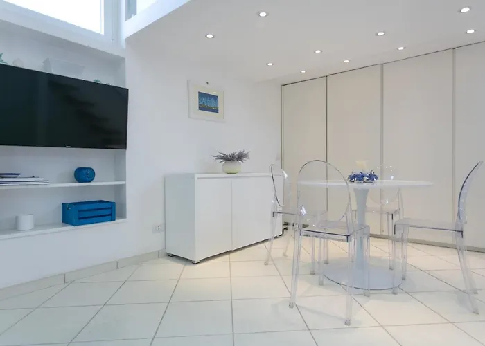 Rooftop Luxury By Caprirooms *